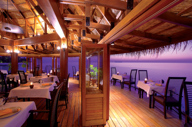 Restaurant Angsana Velavaru