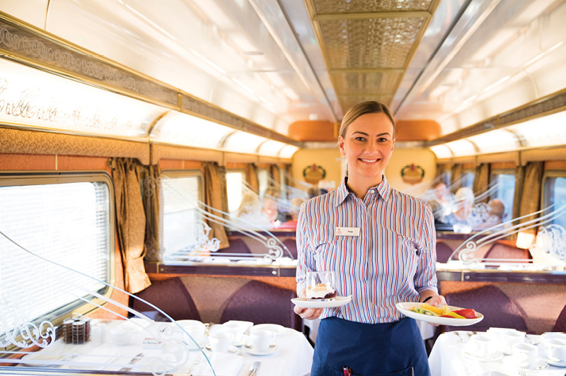 Great Southern Rail, Gold Service Queen Adelaide Restaurant