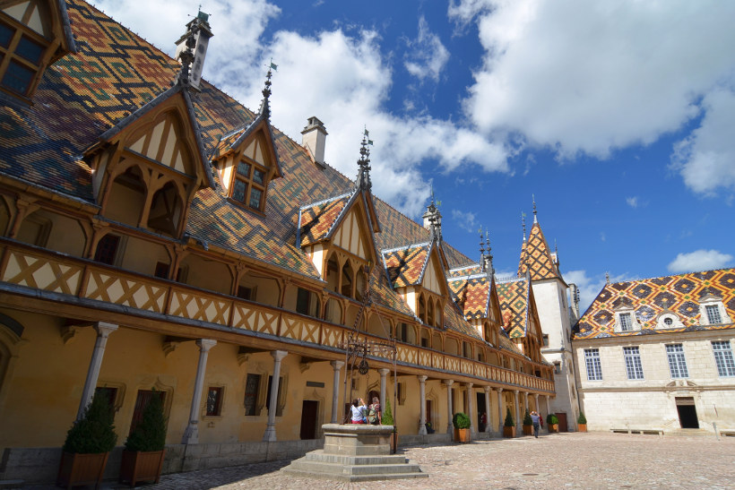 Travel Associates hospices de beaune france