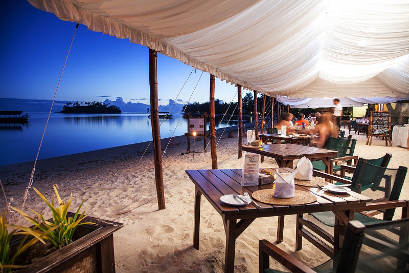 Pacific Resort Rarotonga Barefoot Bar