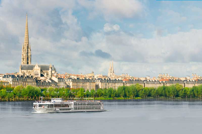 Scenic in Bordeaux