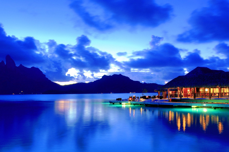 Restaurant sits over stunning ocean view at Bora Bora