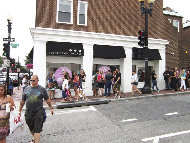Queue outside Georgetown Cupcakes