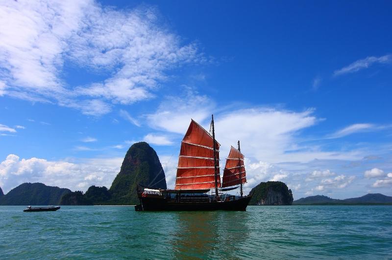 Junk boat Phang Nga Bay