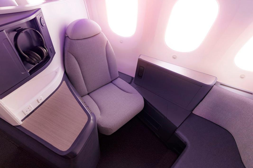 The Business Premier Luxe™ seats onboard Air New Zealand. The Business Premier Luxe™ seats onboard Air New Zealand.