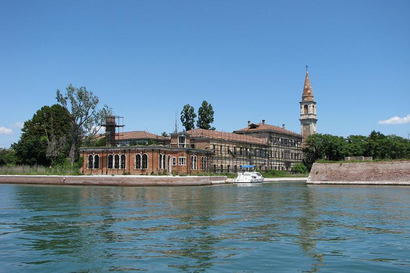 Poveglia Island, Italy (image courtesy of Chris 73 / Wikimedia Commons) Poveglia Island, Italy (image courtesy of Chris 73 / Wikimedia Commons)