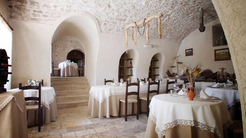 Ristorante il Ciliegeto, housed in an 18th century convent.