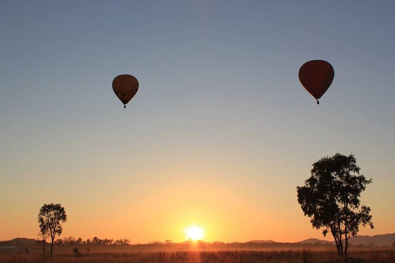 Hot Air Balloon over the Sunshine Coast Hot Air Balloon over the Sunshine Coast