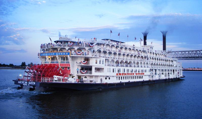 American Queen paddlesteamer